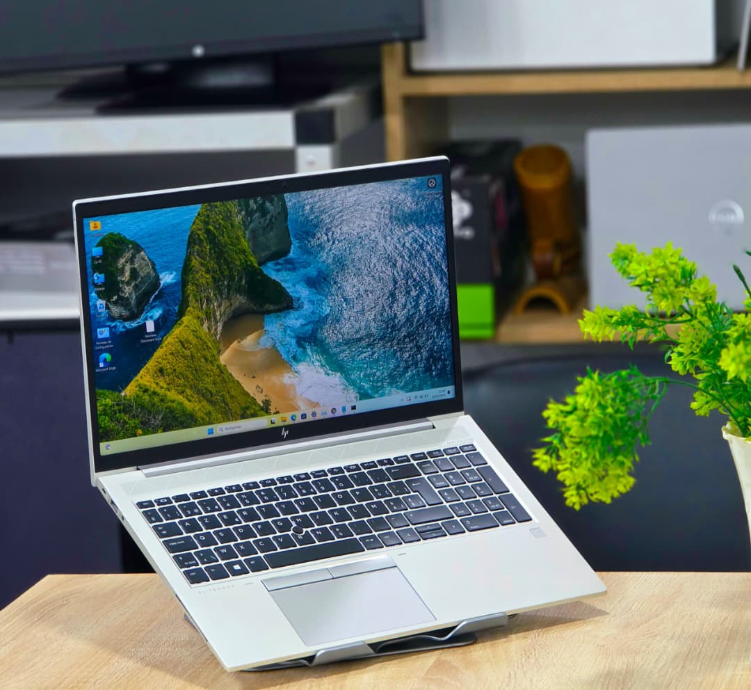 HP EliteBook 850 G7 core i7 ultraslim et très clean