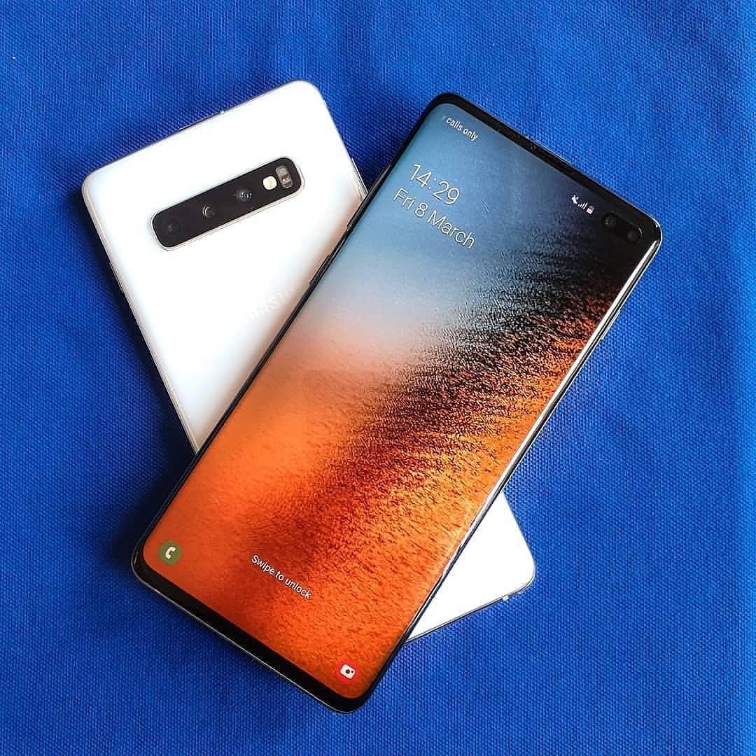 SAMSUNG S10 PLUS 128GB NEUF EN CARTON